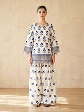 White Beauty with Blue Print 2 PC