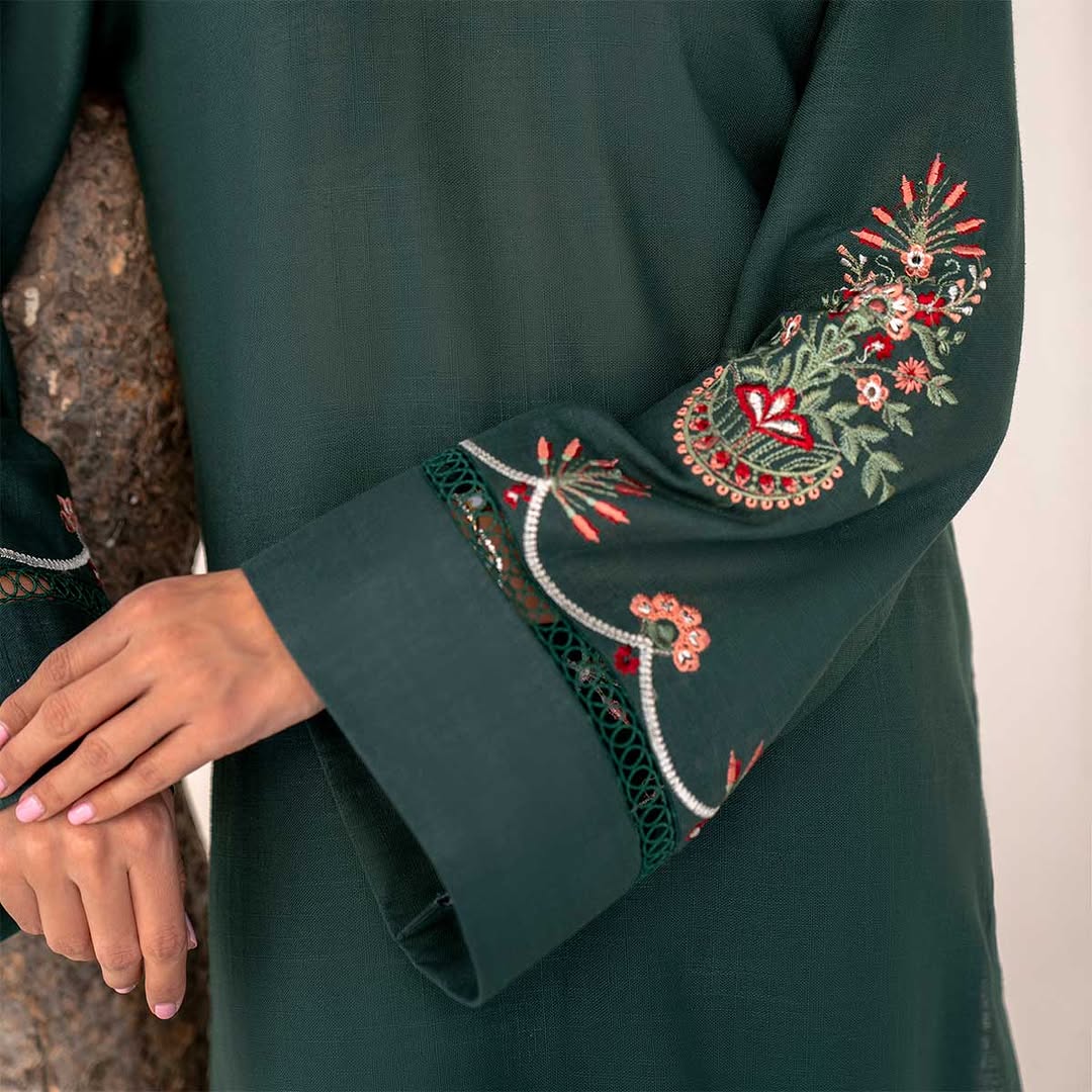 Hana Embroidered 2PCS
