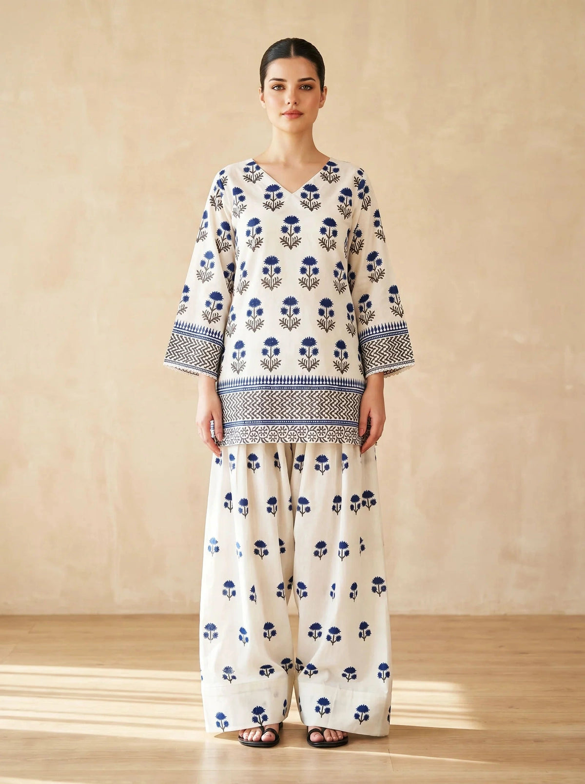 White Beauty with Blue Print 2 PC
